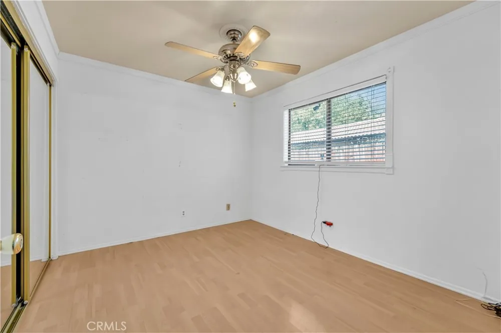 43732 La Paz Lancaster, CA 93535