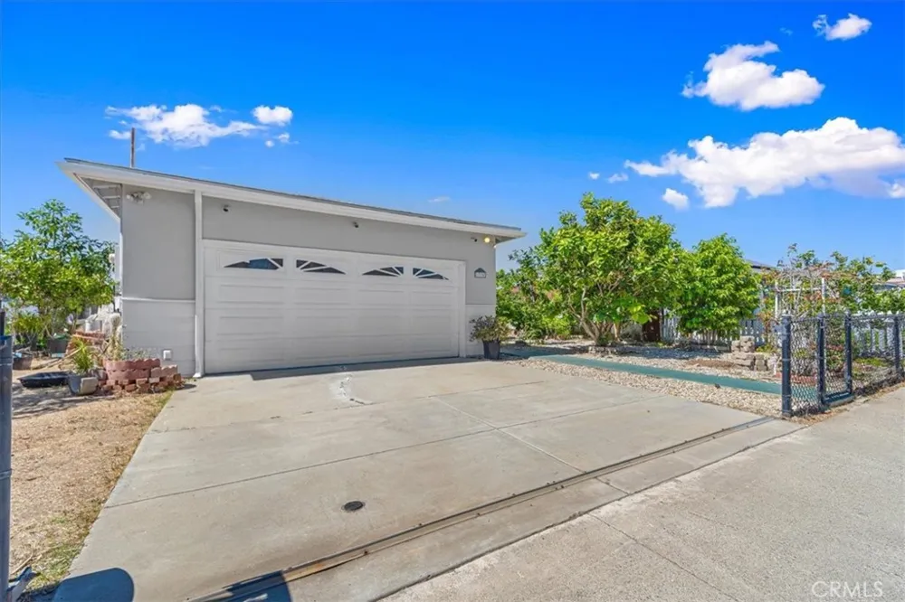 1330 Bush Street Oceanside, CA 92058