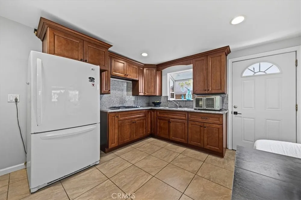 1330 Bush Street Oceanside, CA 92058