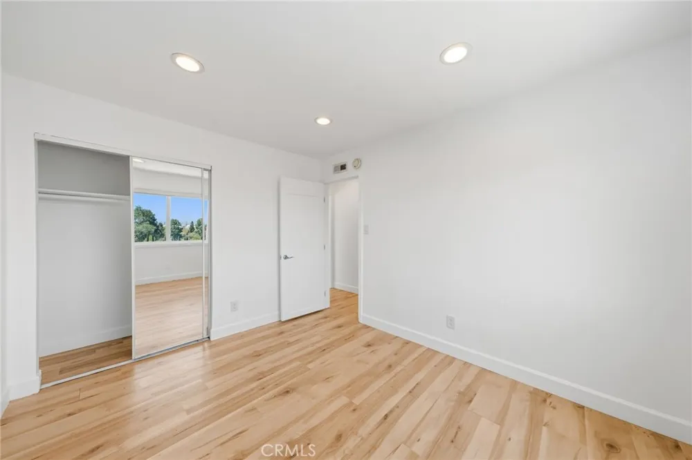 26722 Rolling Vista Lomita, CA 90717