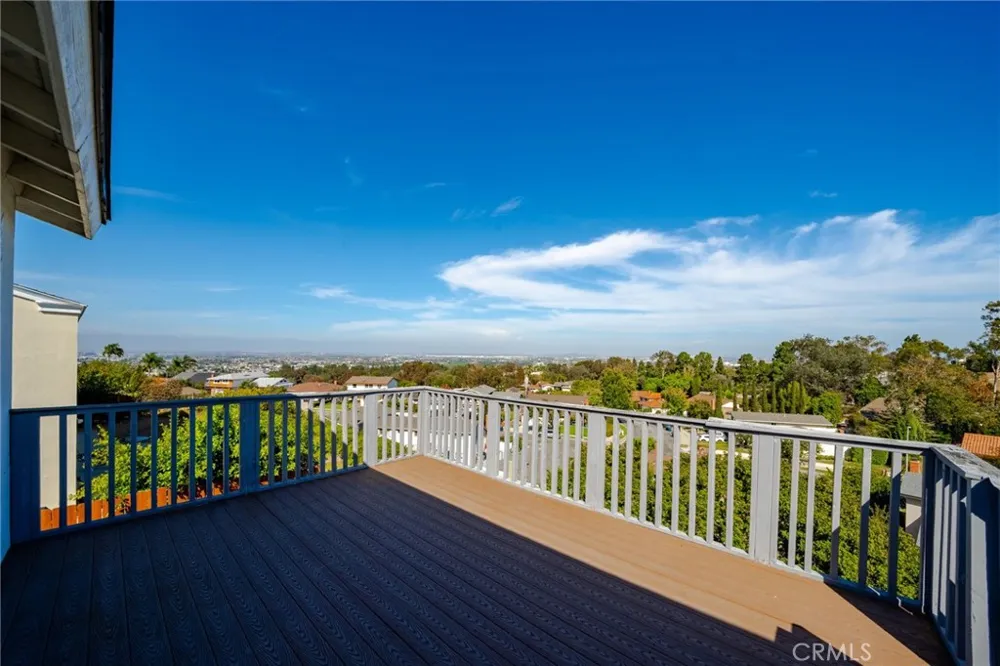 26722 Rolling Vista Lomita, CA 90717