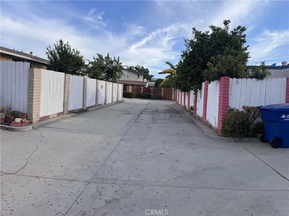 18426 Santar Rowland Heights, CA 91748