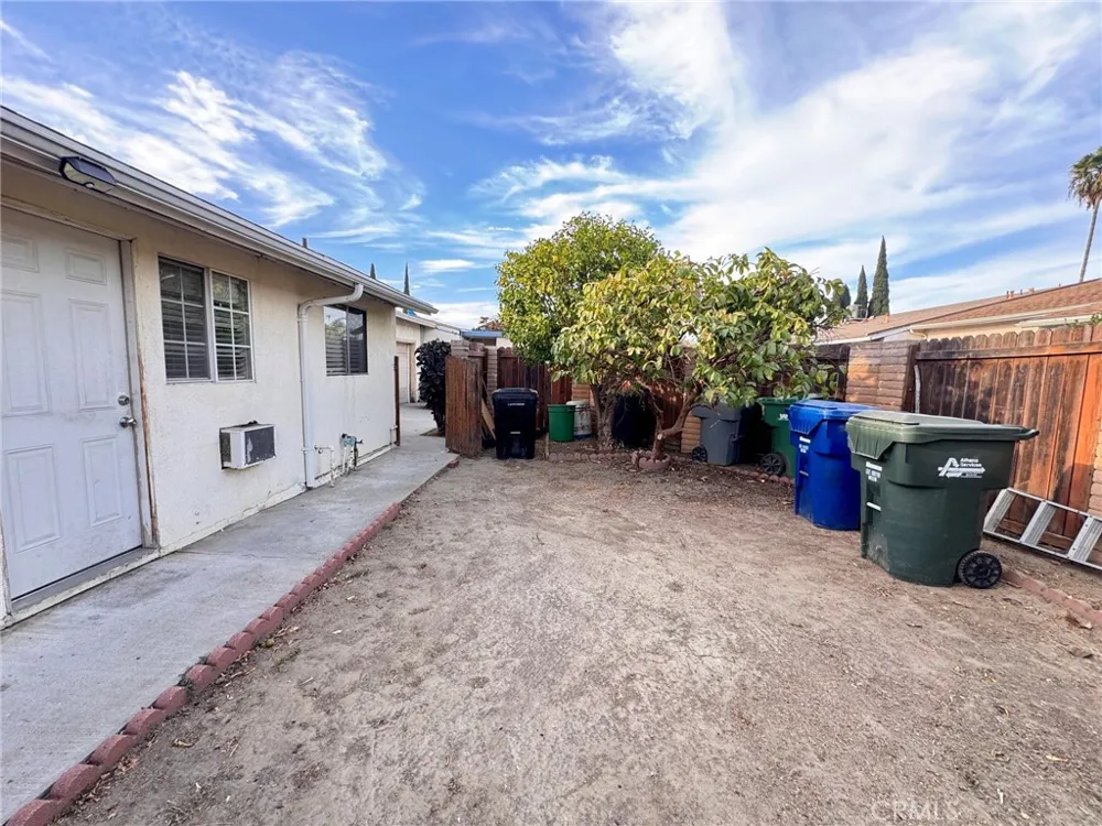 18426 Santar Rowland Heights, CA 91748
