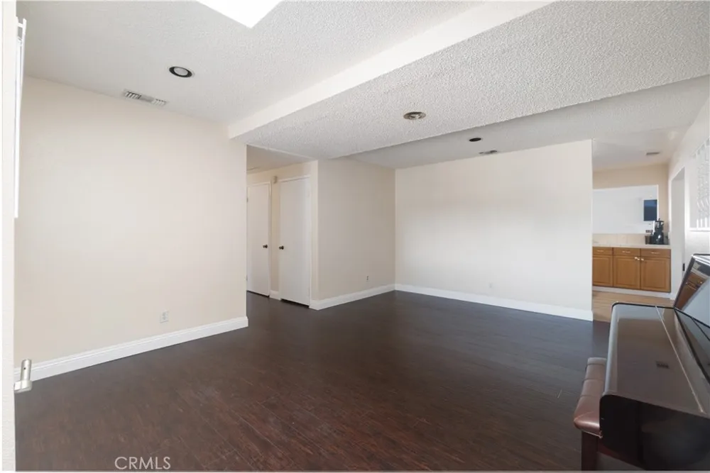 324 Vincent Avenue West Covina, CA 91790