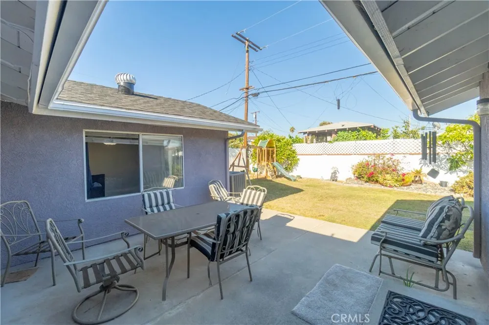 324 Vincent Avenue West Covina, CA 91790