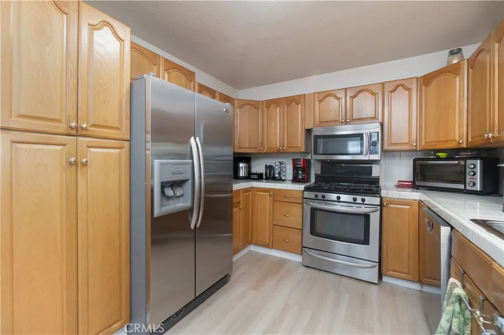 324 Vincent Avenue West Covina, CA 91790