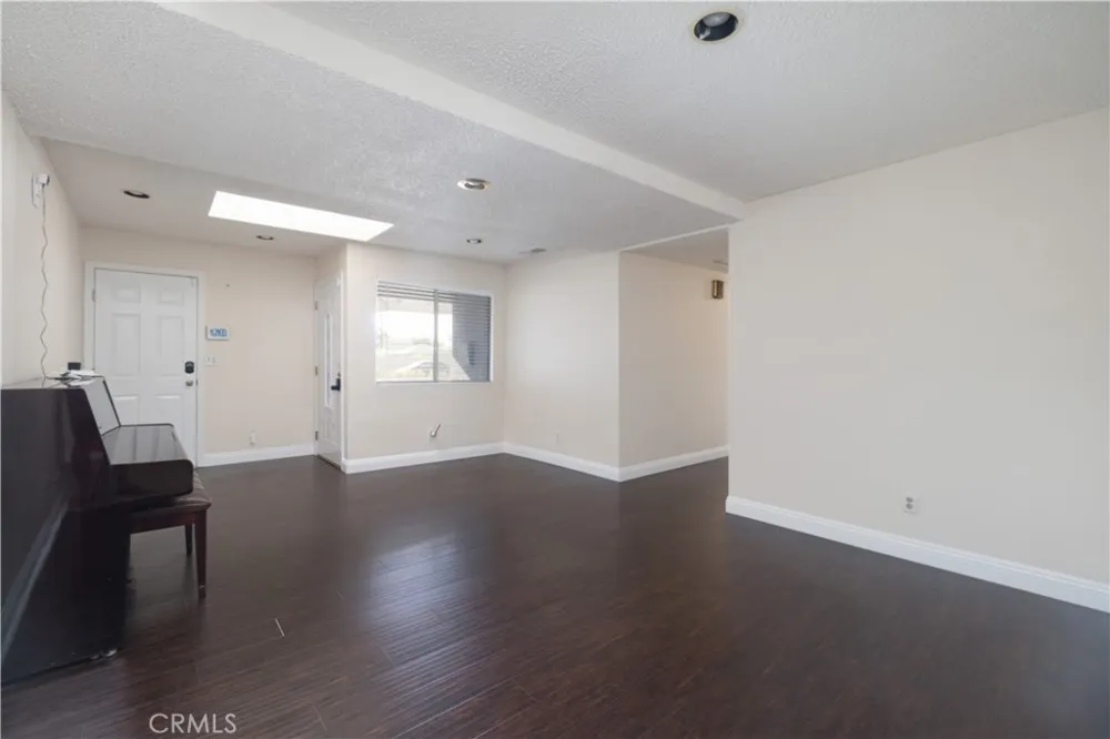 324 Vincent Avenue West Covina, CA 91790