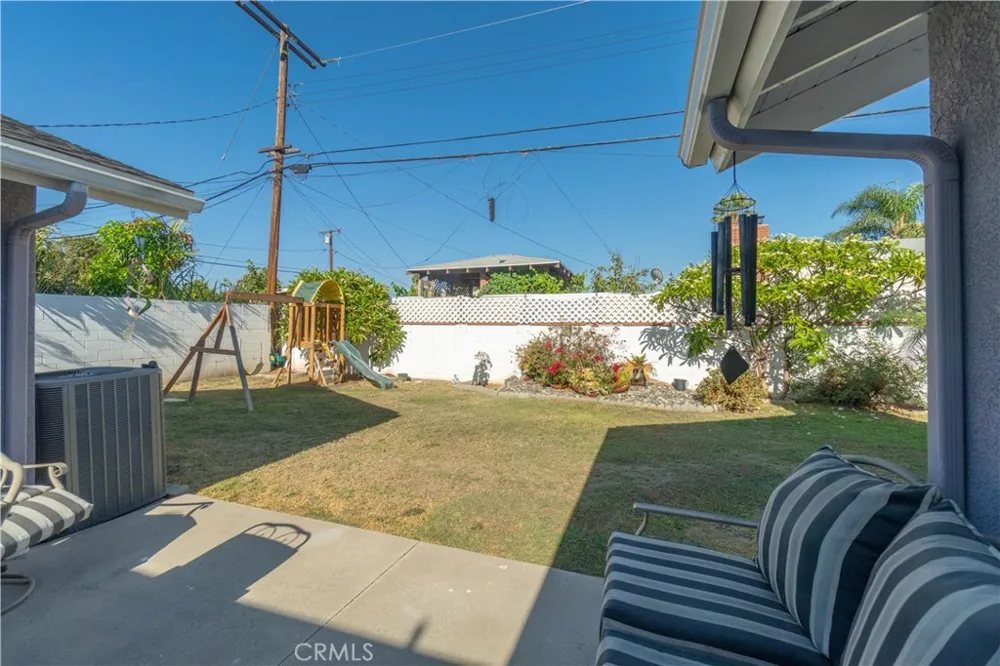 324 Vincent Avenue West Covina, CA 91790