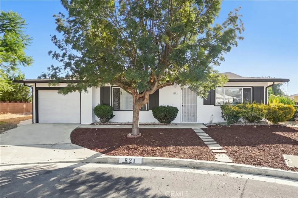 821 Majela Lane Hemet, CA 92543
