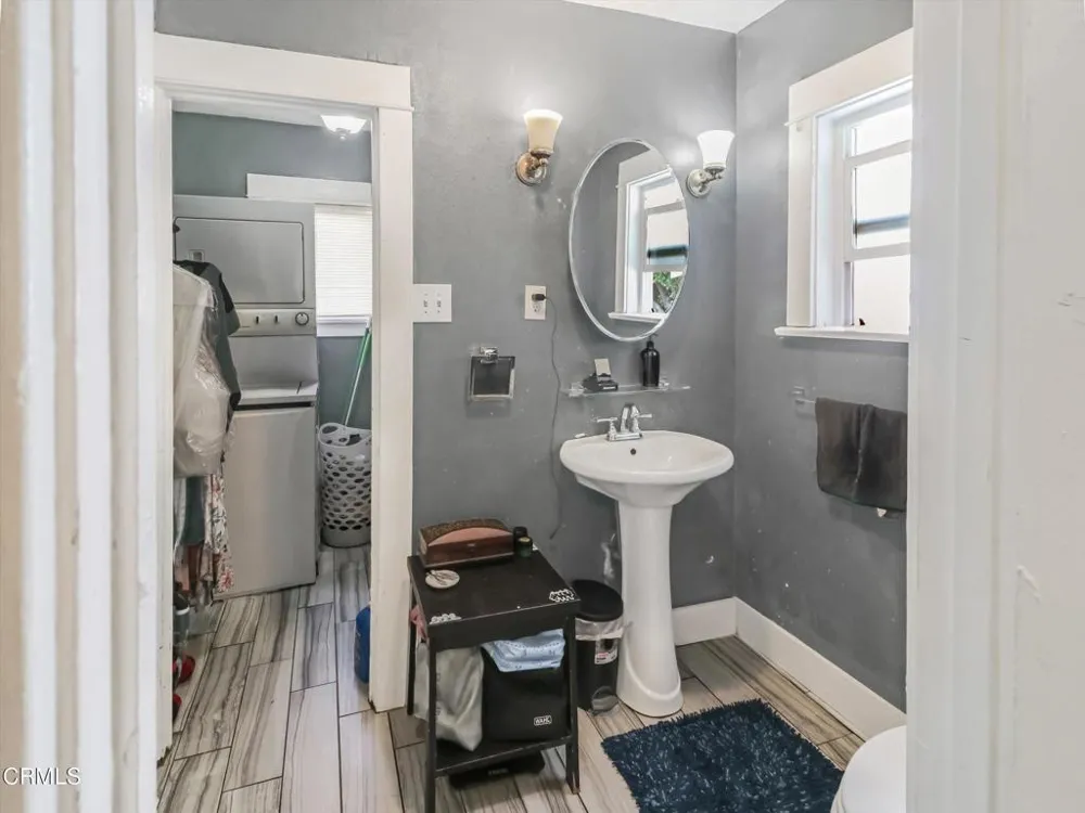1035 Ohio Avenue Long Beach, CA 90804