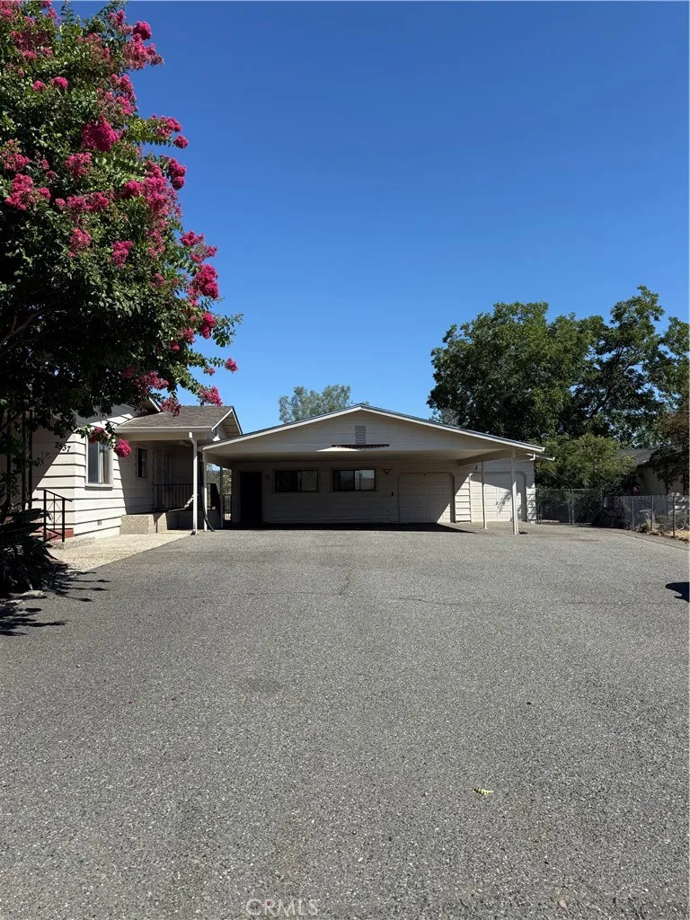 2537 Oro Quincy Highway Oroville, CA 95966