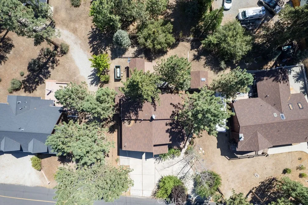 2312 Birchwood Pine Mountain Club, CA 93222
