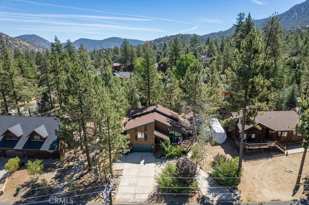 2312 Birchwood Pine Mountain Club, CA 93222