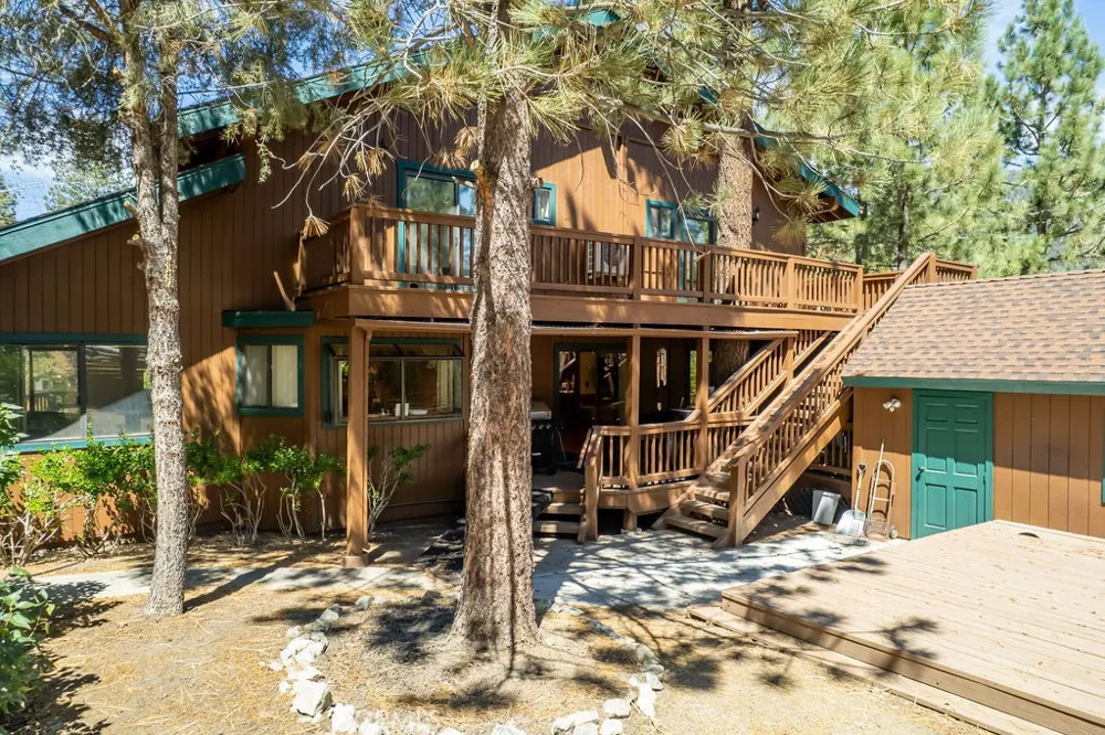 2312 Birchwood Pine Mountain Club, CA 93222