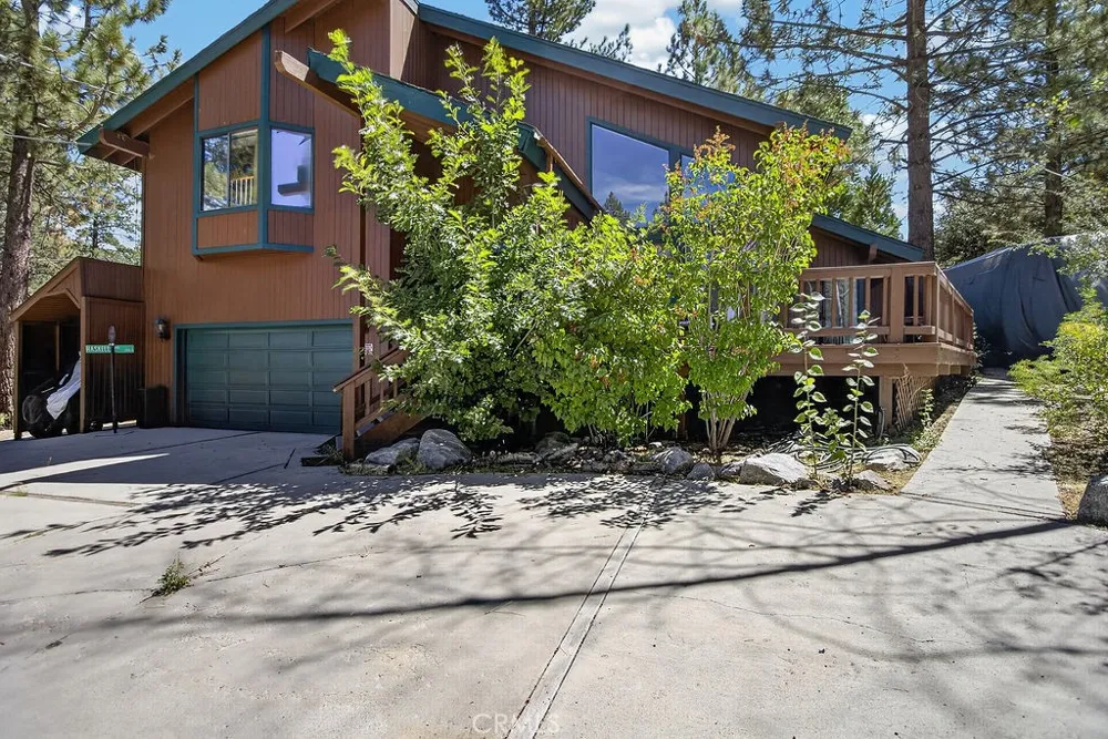 2312 Birchwood Pine Mountain Club, CA 93222