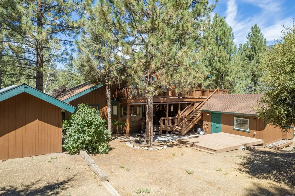 2312 Birchwood Pine Mountain Club, CA 93222