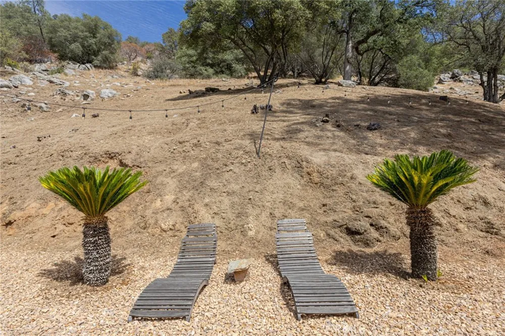 44041 Trabuco Coarsegold, CA 93614