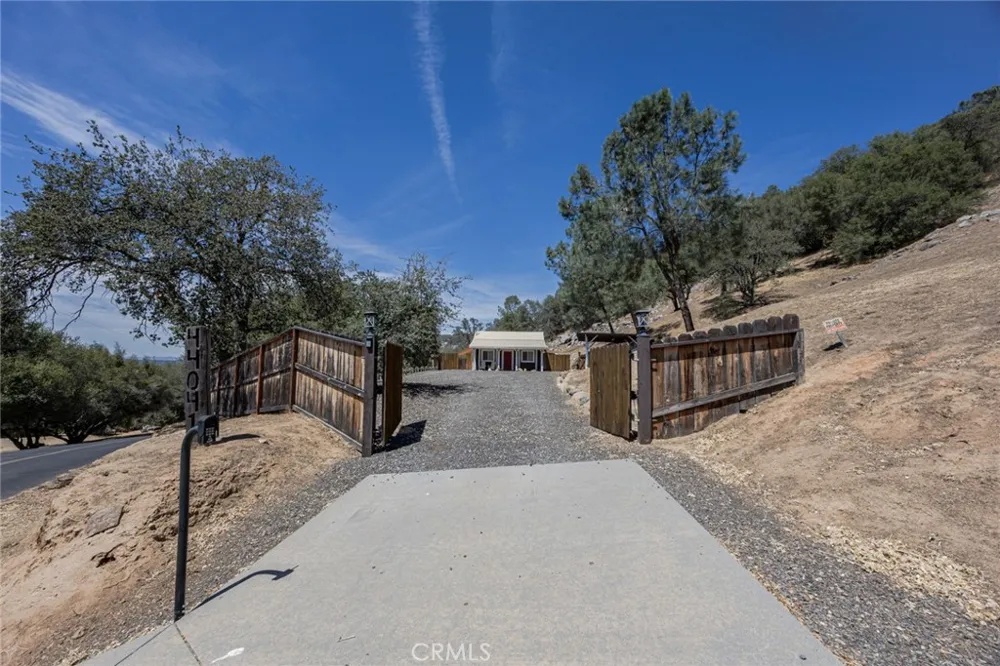 44041 Trabuco Coarsegold, CA 93614