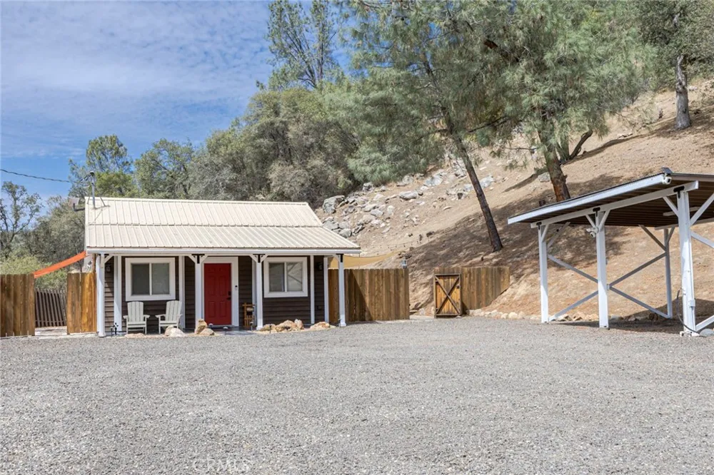 44041 Trabuco Coarsegold, CA 93614