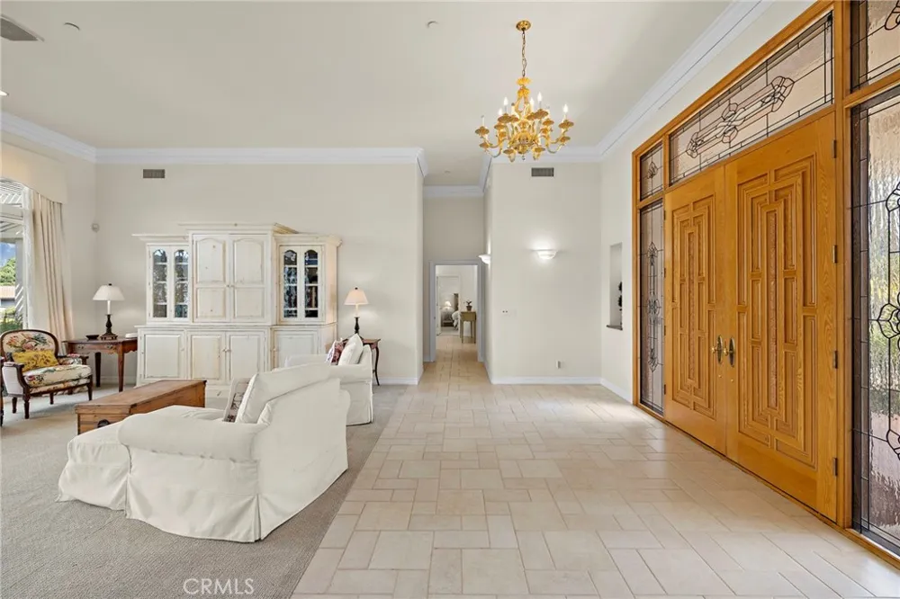 647 tumble creek Lane Fallbrook, CA 92028