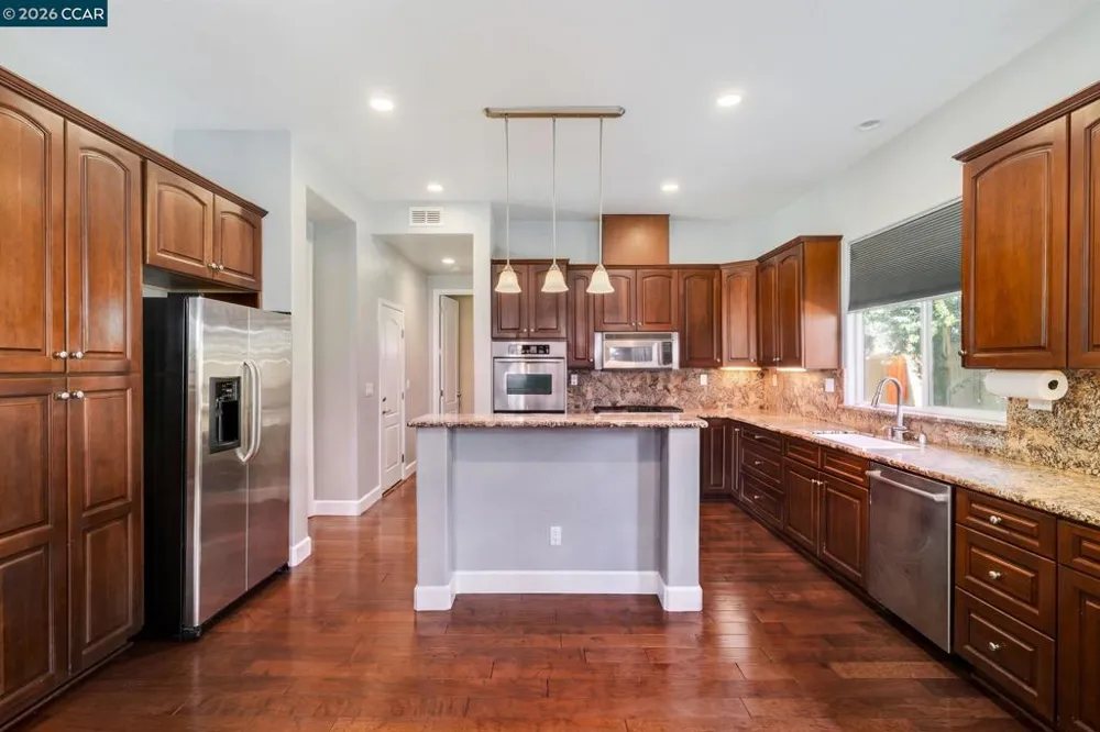 1206 Sierra Trail Rd Oakley, CA 94561
