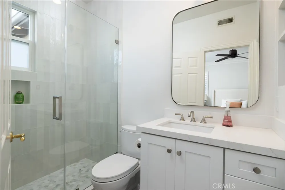 26 Peppertree Newport Beach, CA 92660