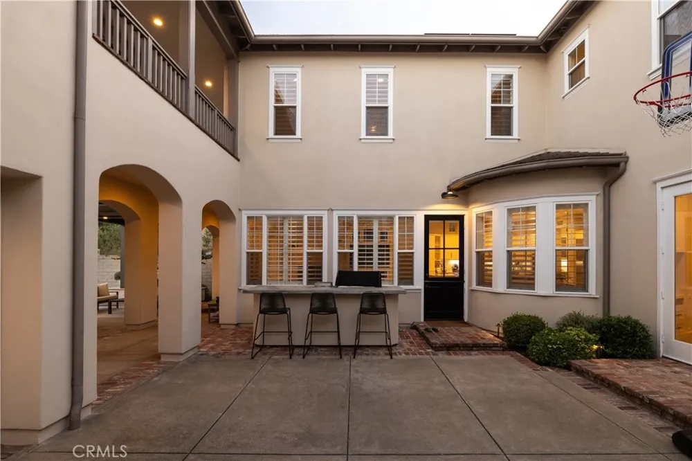 26 Peppertree Newport Beach, CA 92660