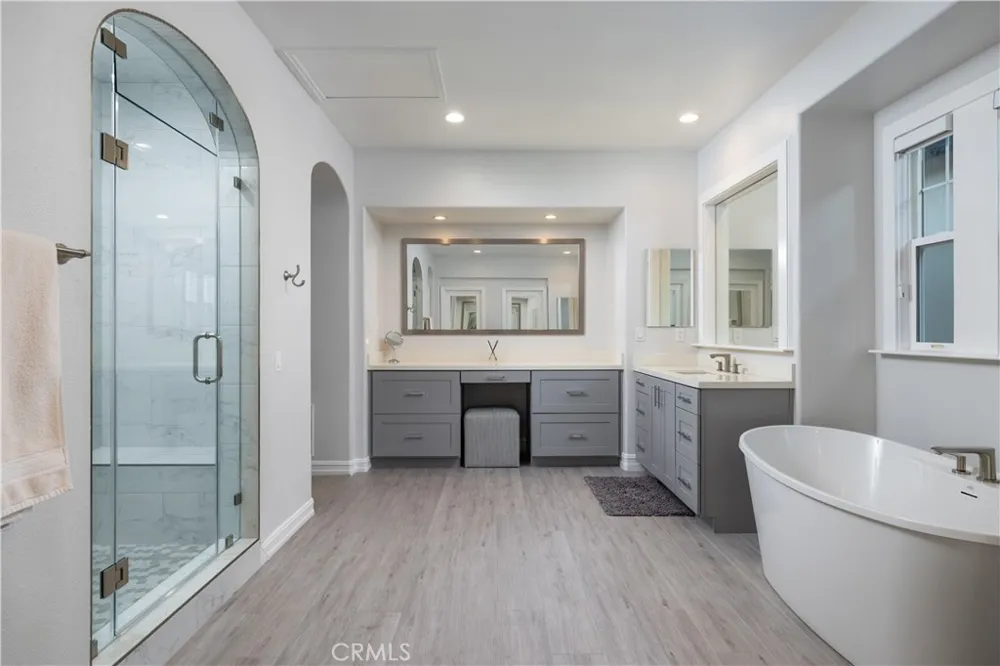 26 Peppertree Newport Beach, CA 92660