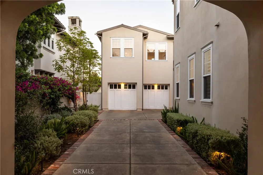 26 Peppertree Newport Beach, CA 92660