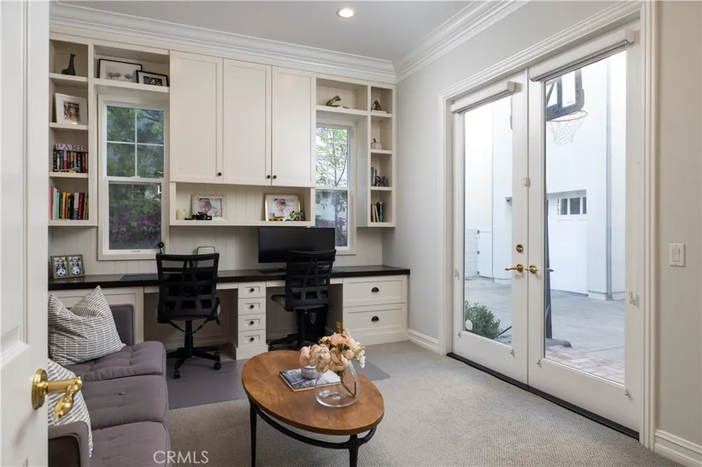 26 Peppertree Newport Beach, CA 92660