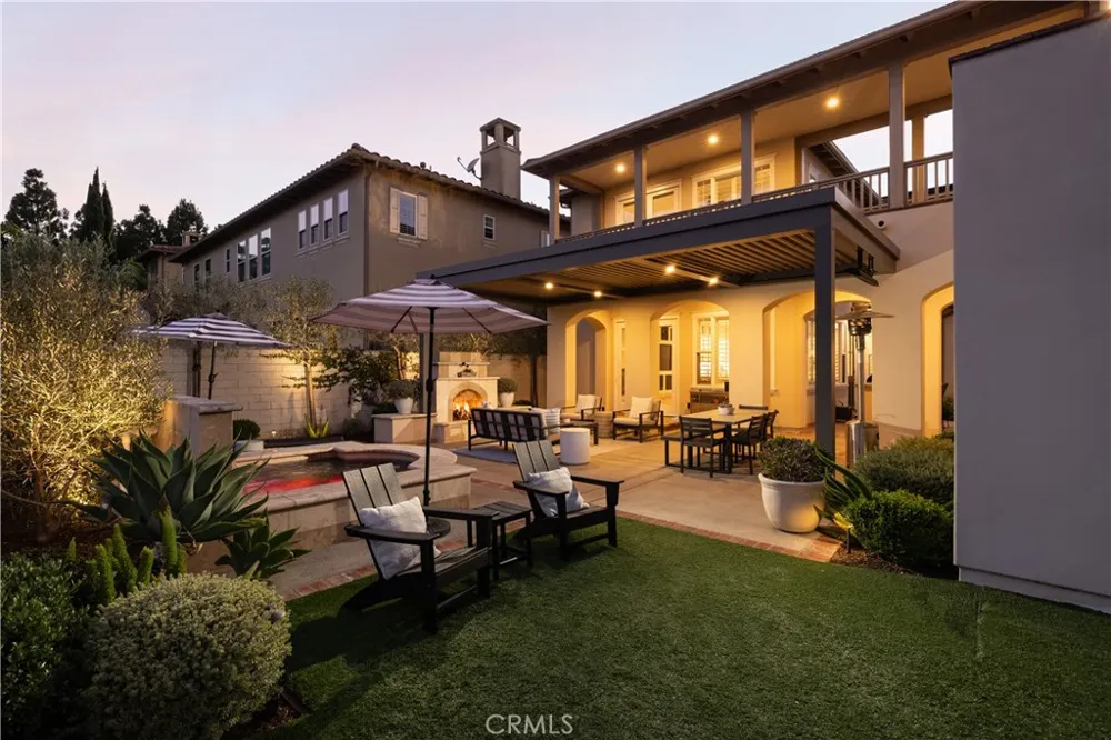 26 Peppertree Newport Beach, CA 92660