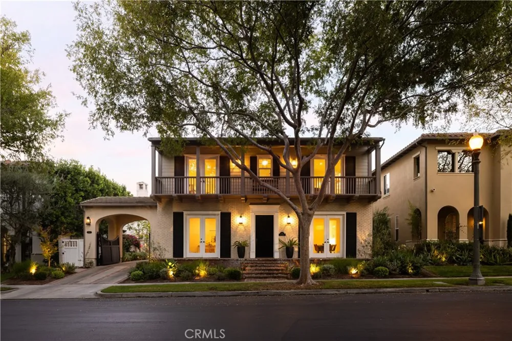 26 Peppertree Newport Beach, CA 92660