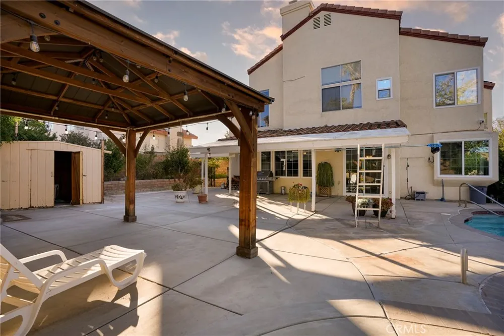 3410 Genoa Place Palmdale, CA 93551