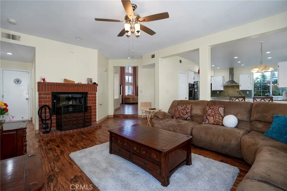 3410 Genoa Place Palmdale, CA 93551