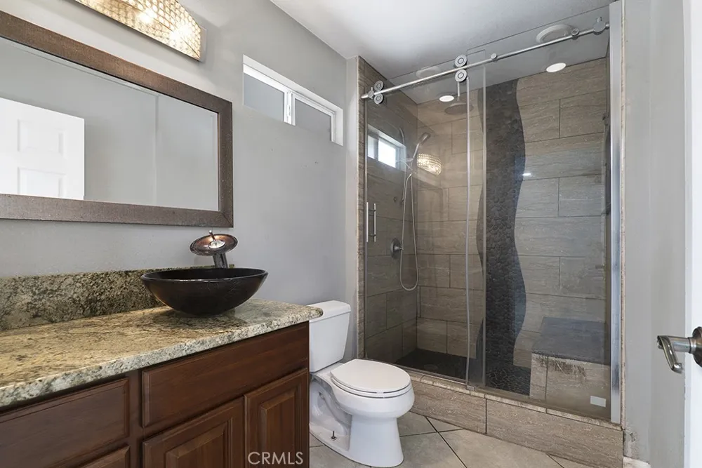 1108 E Lancaster Lancaster, CA 93535