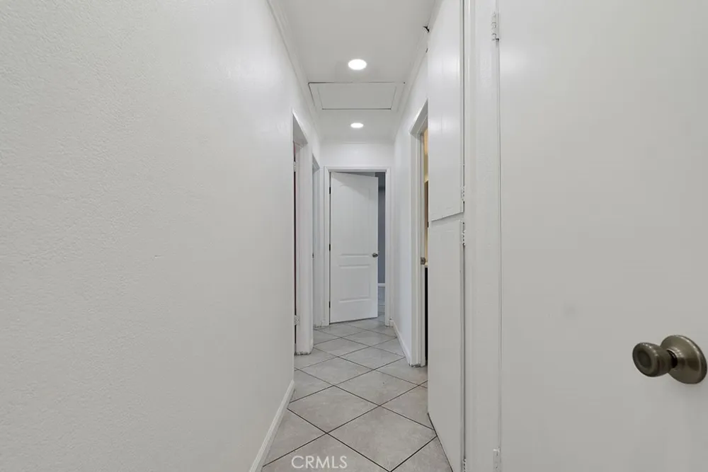 1108 E Lancaster Lancaster, CA 93535