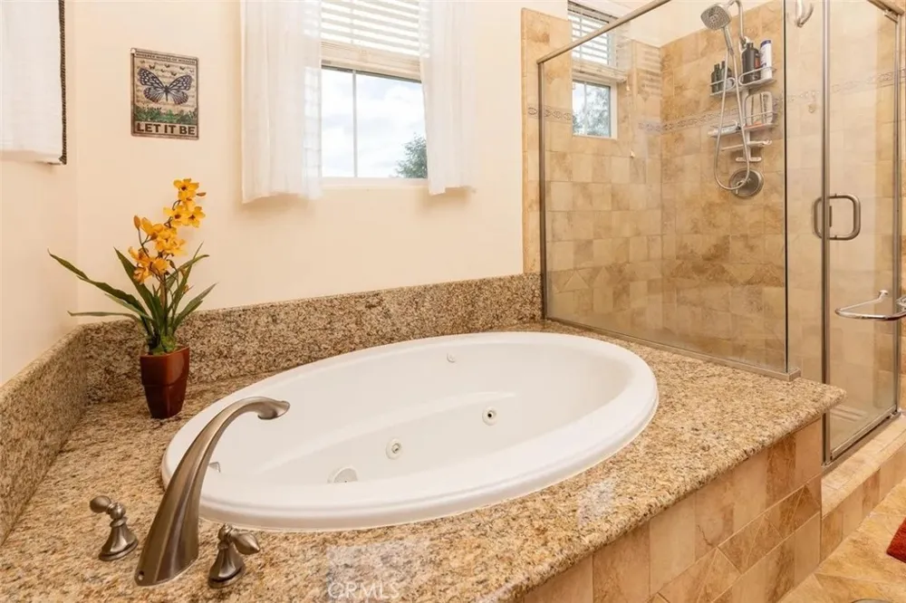 9430 W Lilac Escondido, CA 92026