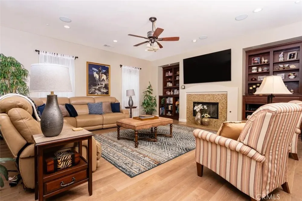 9430 W Lilac Escondido, CA 92026