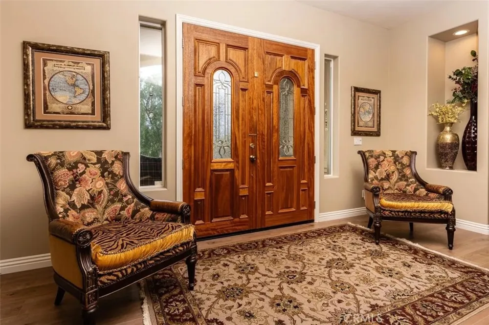 9430 W Lilac Escondido, CA 92026