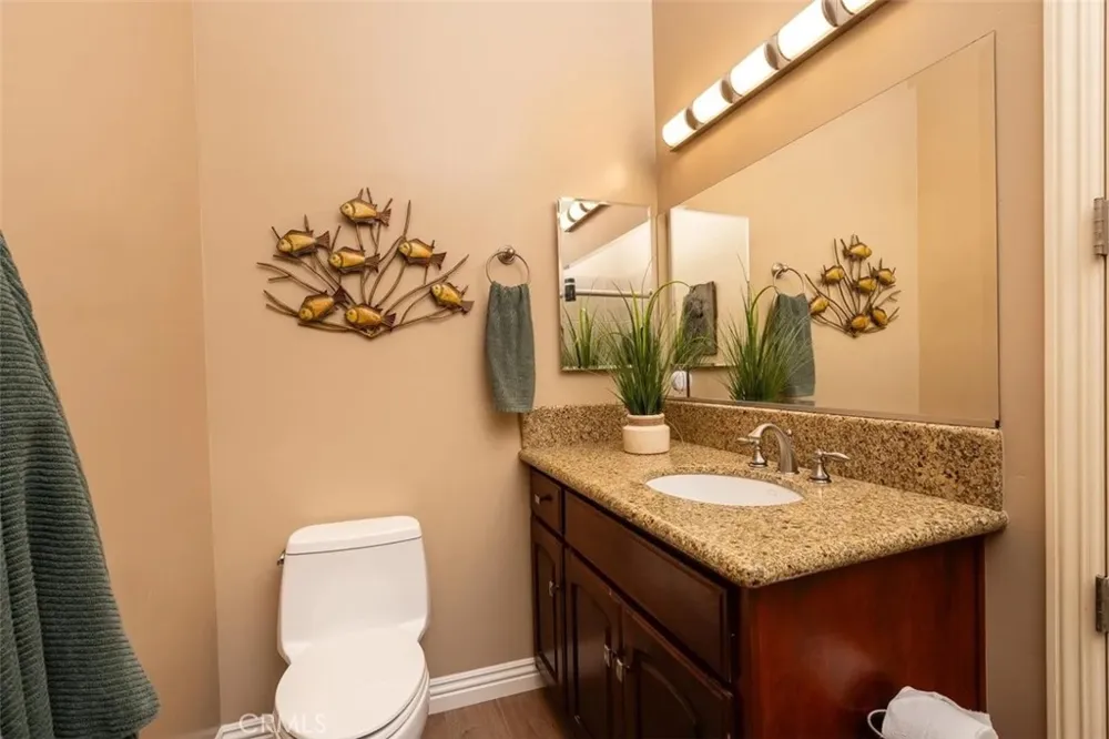 9430 W Lilac Escondido, CA 92026
