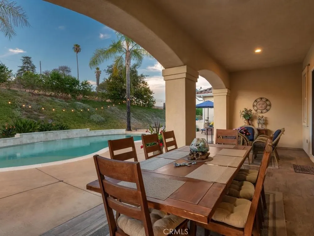 9430 W Lilac Escondido, CA 92026