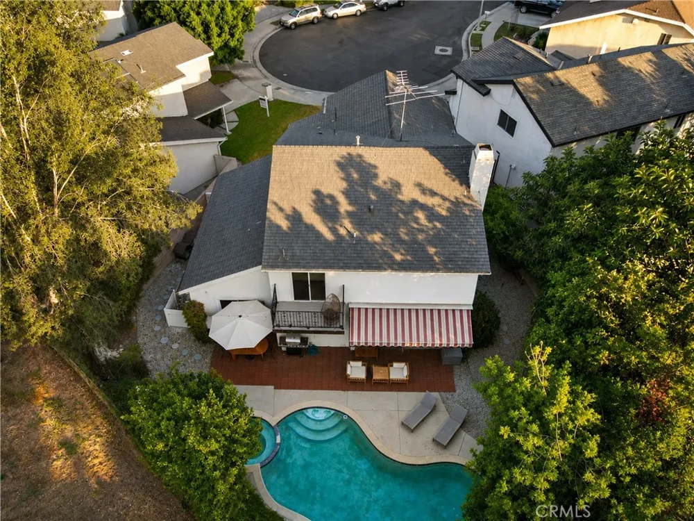7819 Goldmine Lane Lake Balboa, CA 91406
