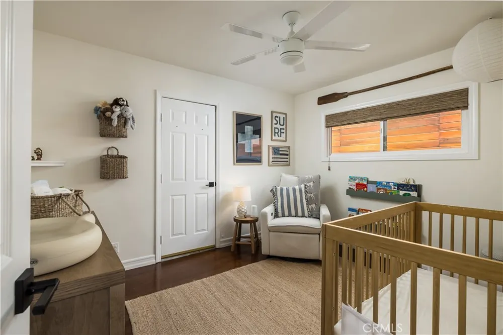 219 Pauline Costa Mesa, CA 92627