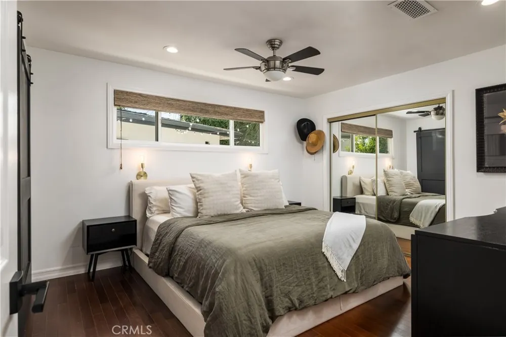 219 Pauline Costa Mesa, CA 92627