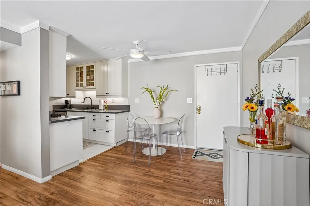 1600 Ardmore Avenue #319 Hermosa Beach, CA 90254