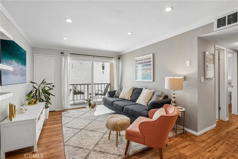 1600 Ardmore Avenue #319 Hermosa Beach, CA 90254
