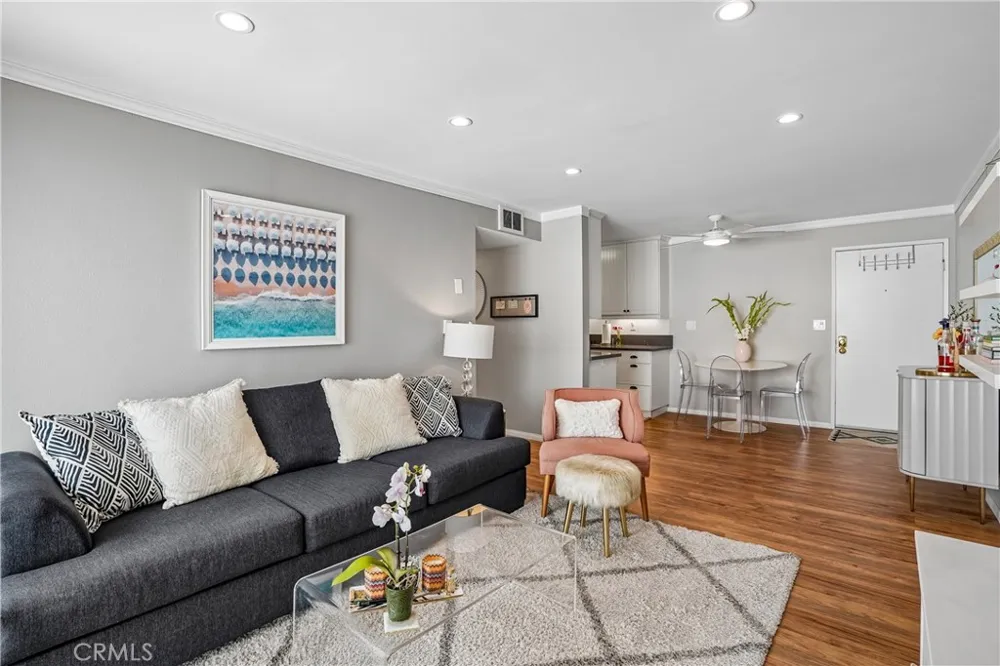1600 Ardmore Avenue #319 Hermosa Beach, CA 90254