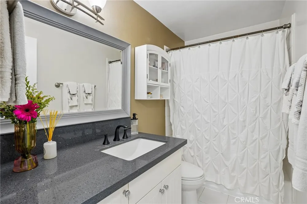 1600 Ardmore Avenue #319 Hermosa Beach, CA 90254