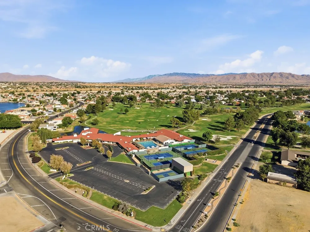 13280 Palos Grande Victorville, CA 92395