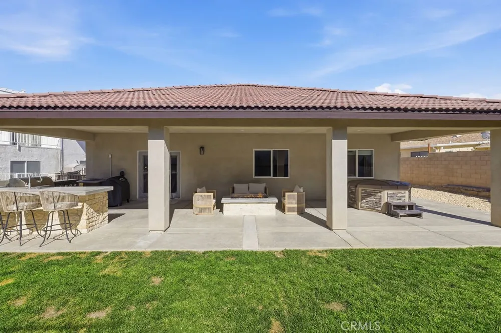 13280 Palos Grande Victorville, CA 92395